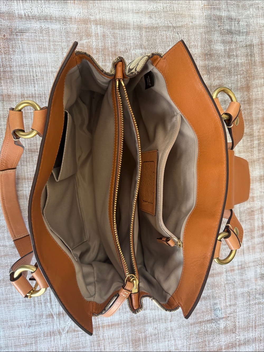 Coach Patchwork Signature Shoulder Bag in Multicolor and Tan - Picture 3 of 3
